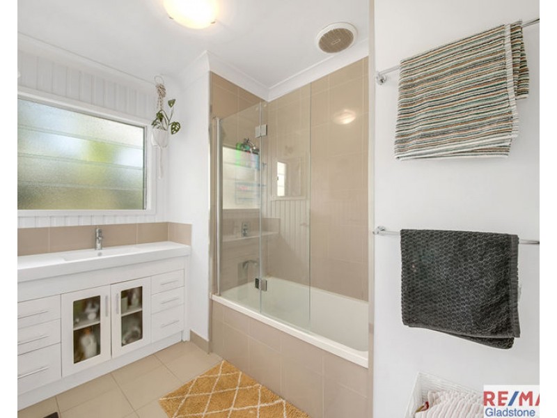 75 Allunga Drive, Glen Eden QLD 4680