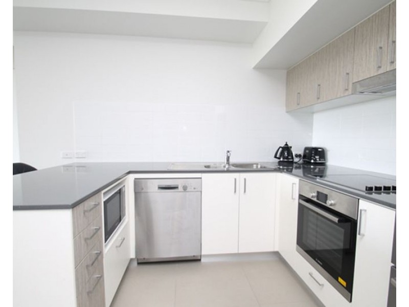617/52 Oaka Lane, Gladstone QLD 4680