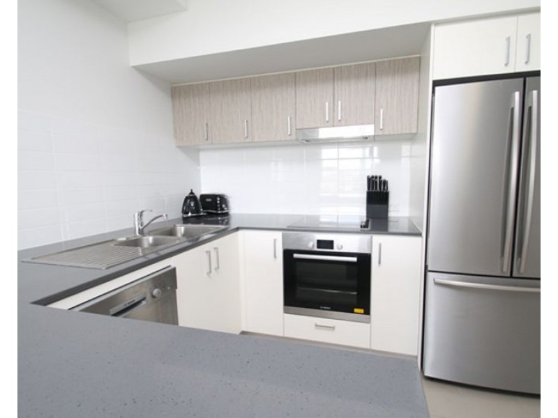 617/52 Oaka Lane, Gladstone QLD 4680
