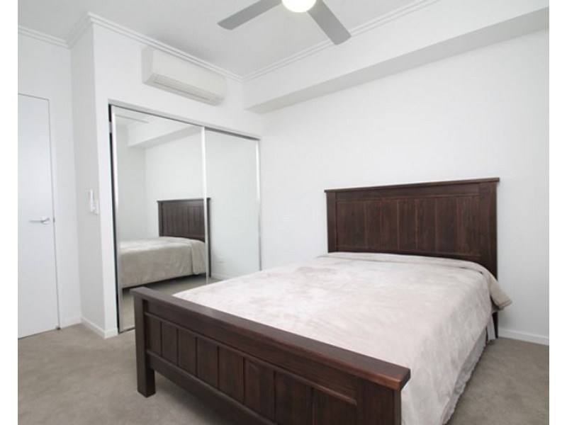 617/52 Oaka Lane, Gladstone QLD 4680