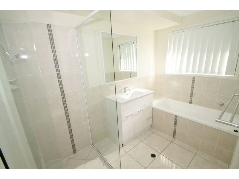 15 Ingra Close, Glen Eden QLD 4680
