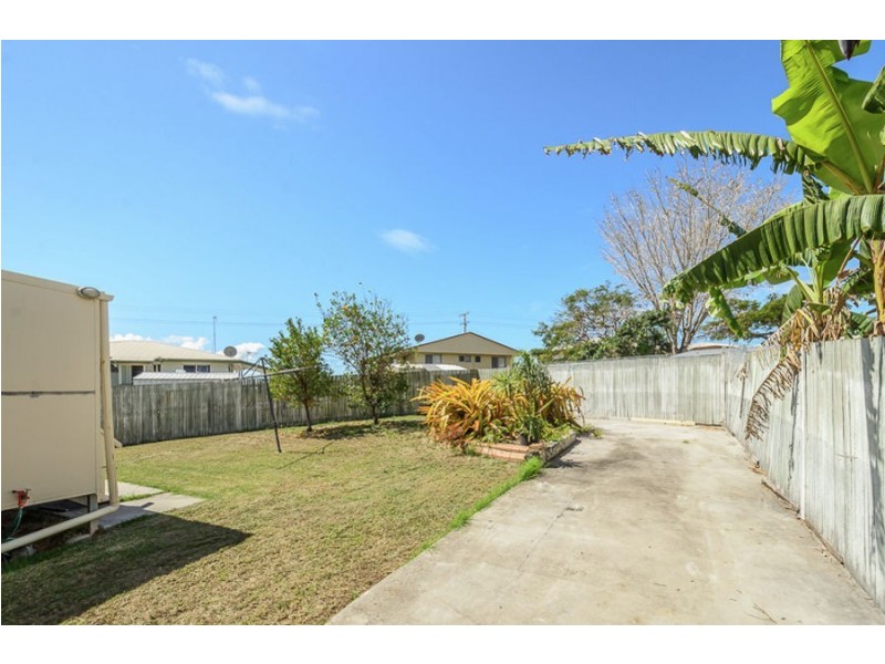 27 Dalton Street, Clinton QLD 4680