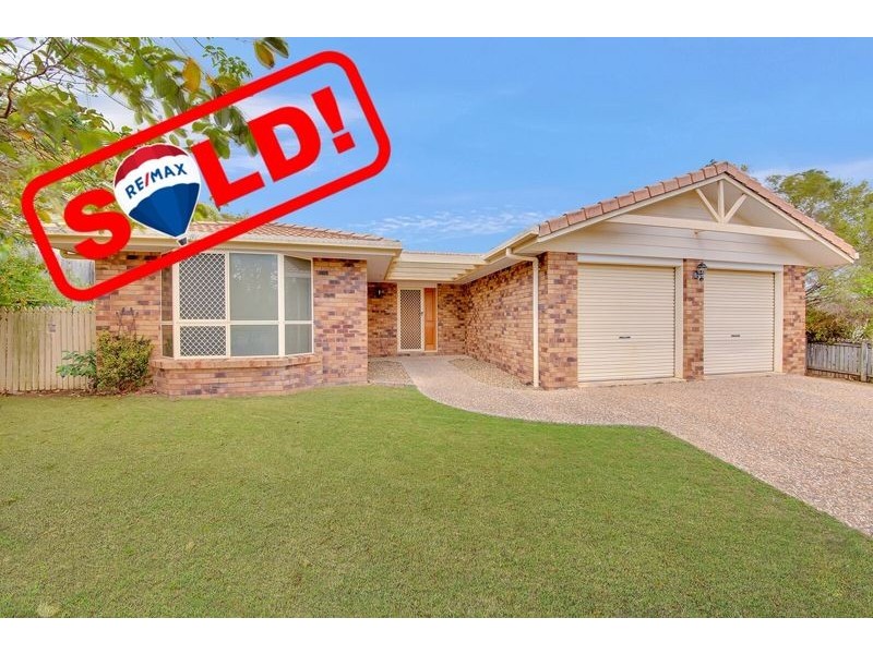 6 Selwyn Close, Telina QLD 4680