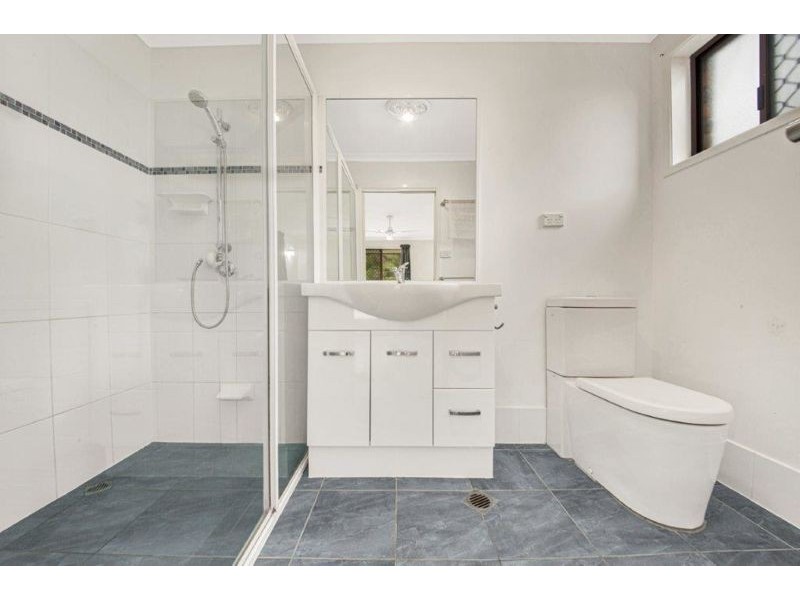 37 Dixon Drive, Telina QLD 4680