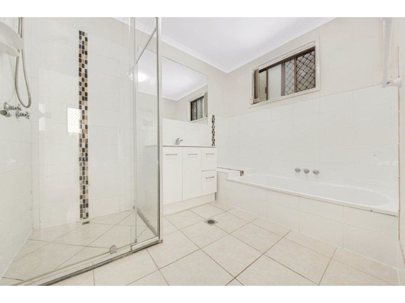 37 Dixon Drive, Telina QLD 4680