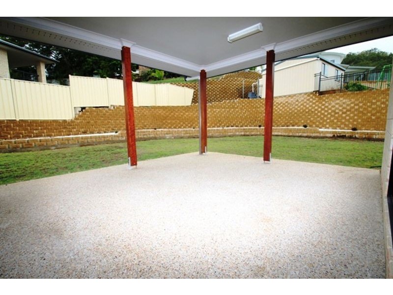 10 Phoenix Place, Telina QLD 4680