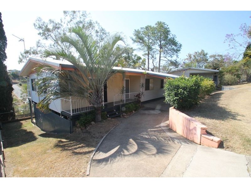 3 Peters Crescent, West Gladstone QLD 4680