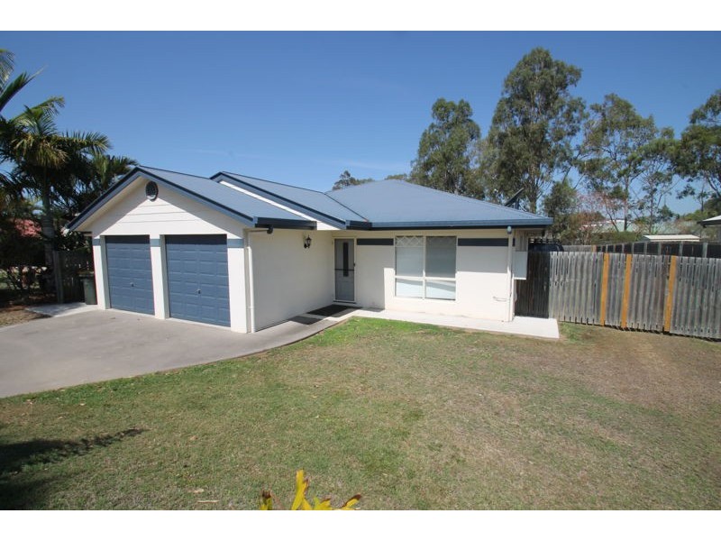 49 Skyline Drive, New Auckland QLD 4680