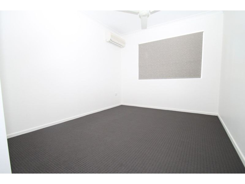 49 Skyline Drive, New Auckland QLD 4680