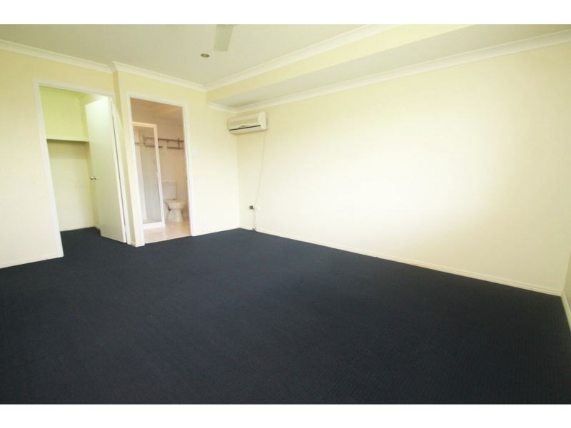 75 Emmadale Drive, New Auckland QLD 4680