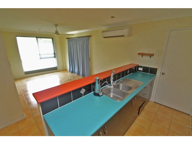 75 Emmadale Drive, New Auckland QLD 4680