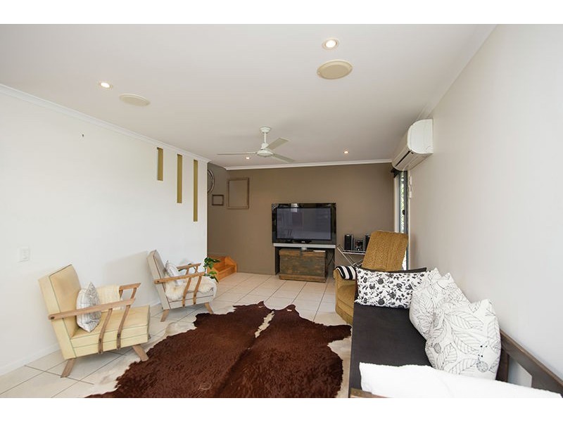 99 Central Lane, Gladstone QLD 4680