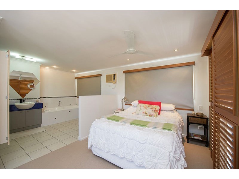 99 Central Lane, Gladstone QLD 4680