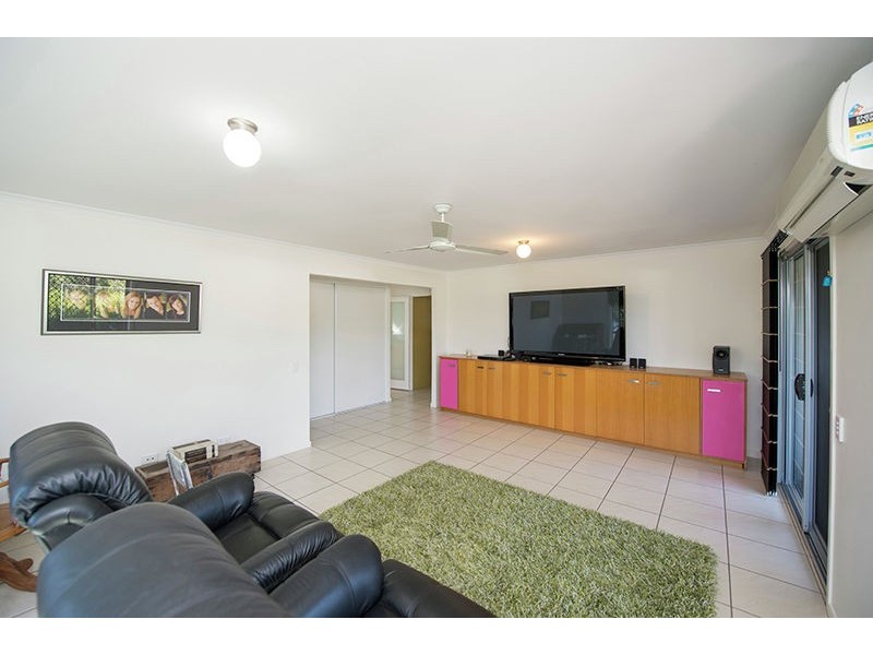 99 Central Lane, Gladstone QLD 4680