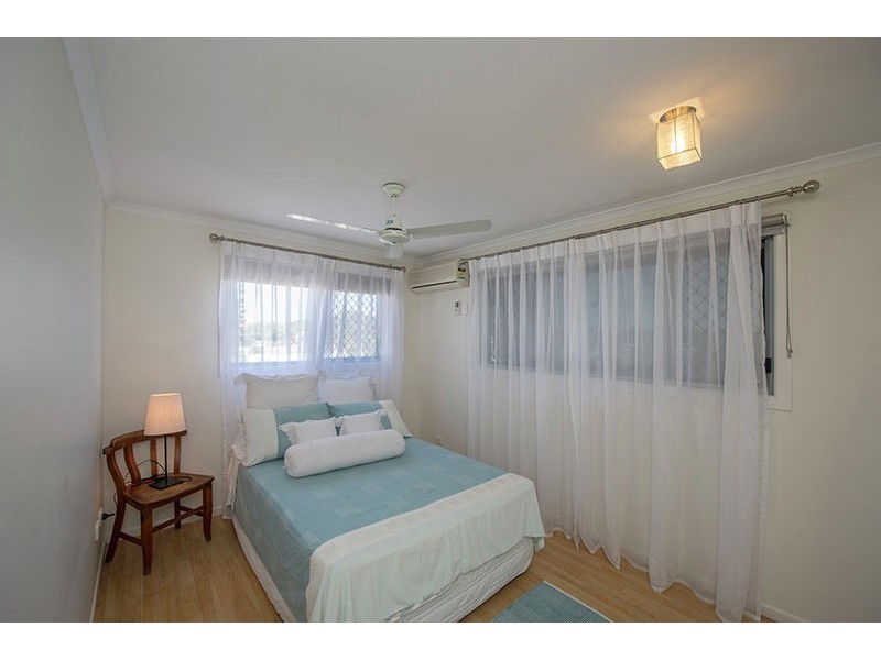 99 Central Lane, Gladstone QLD 4680