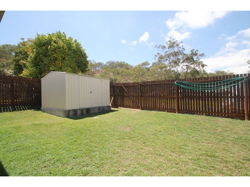 14 Larcom Rise, West Gladstone QLD 4680