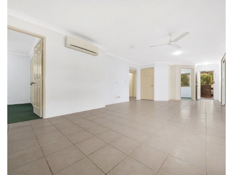 3 Benjamin Court, Glen Eden QLD 4680