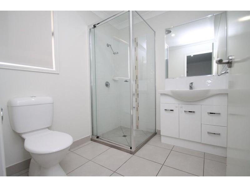 36 Tuna Street, Toolooa QLD 4680