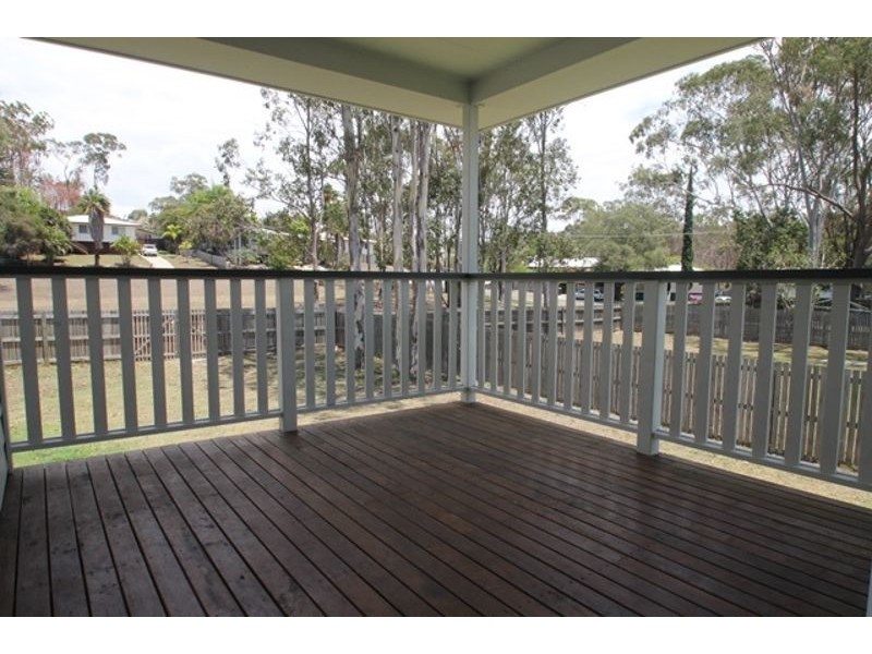 36 Tuna Street, Toolooa QLD 4680