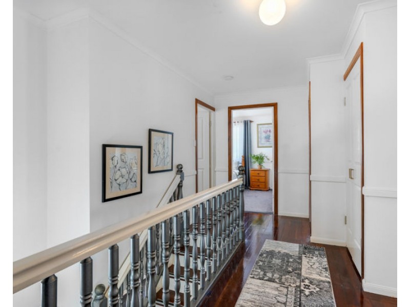 1 Crusade Court, Clinton QLD 4680