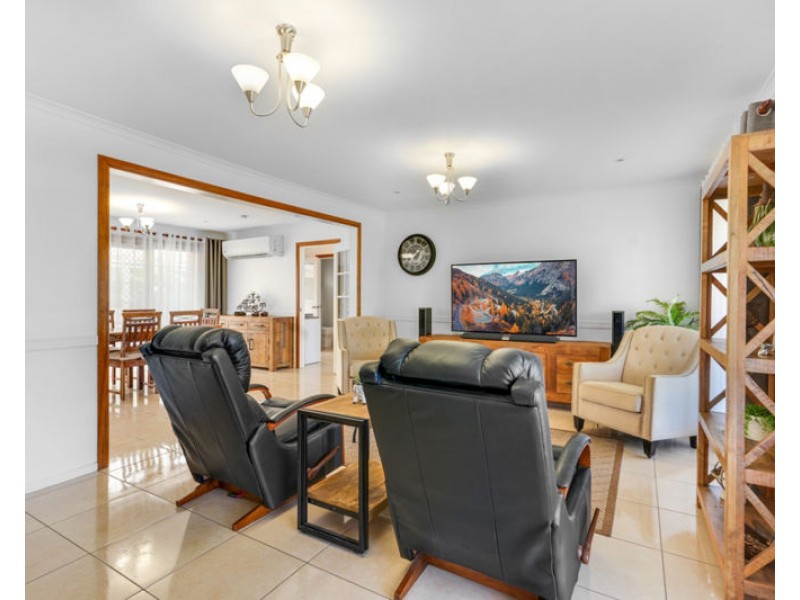 1 Crusade Court, Clinton QLD 4680