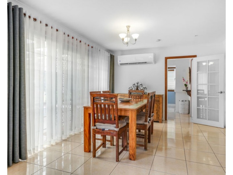 1 Crusade Court, Clinton QLD 4680