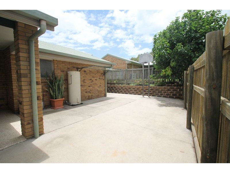 2 Fawley Close, Telina QLD 4680