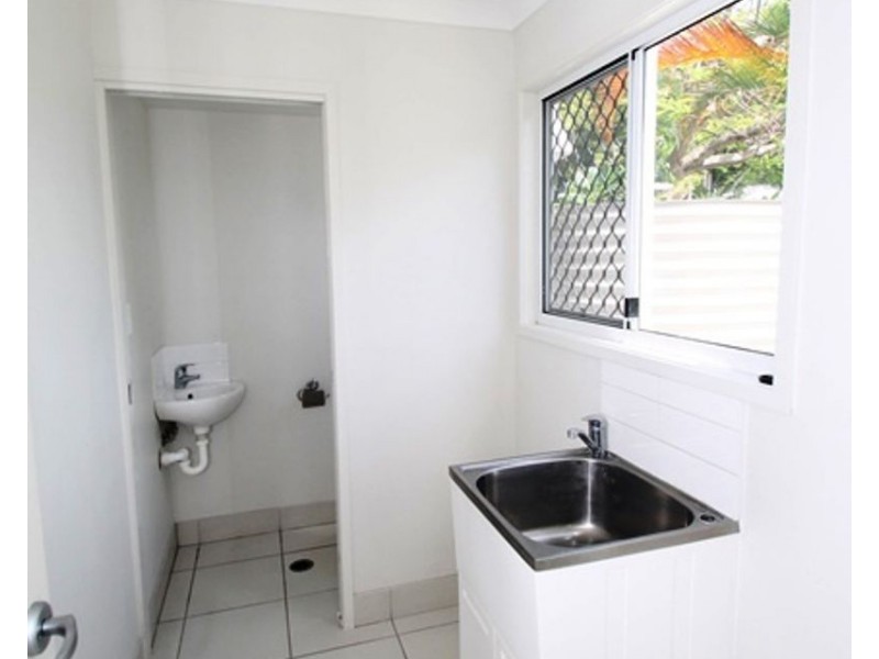 2/1 French Street, South Gladstone QLD 4680