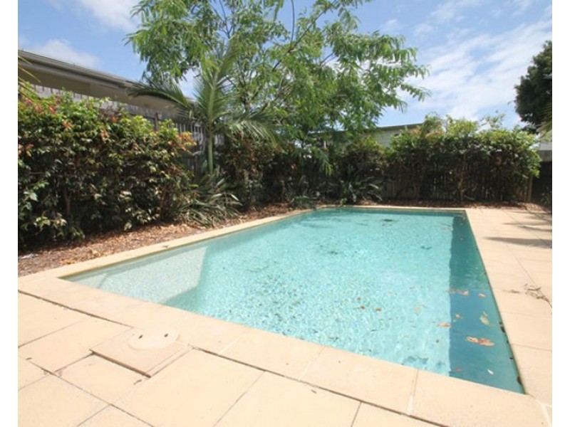 2/1 French Street, South Gladstone QLD 4680