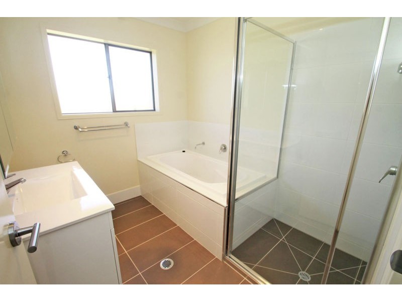 2 OWTTRIM CIRCUIT, O’connell QLD 4680