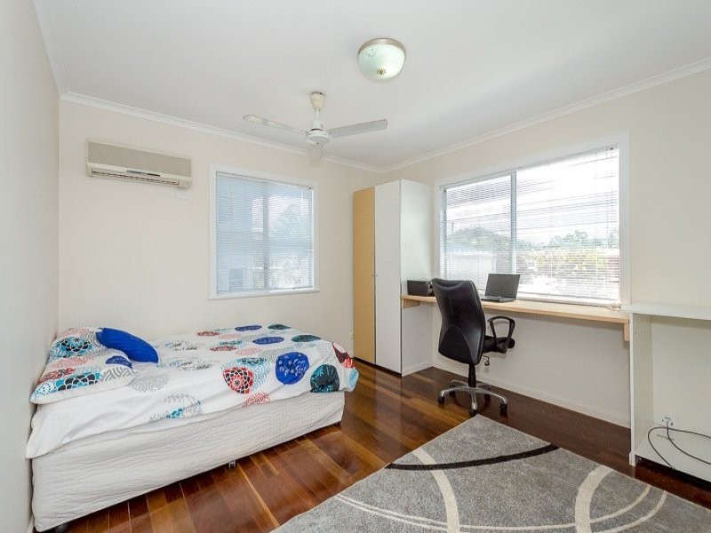4 Lotus Street, Sun Valley QLD 4680