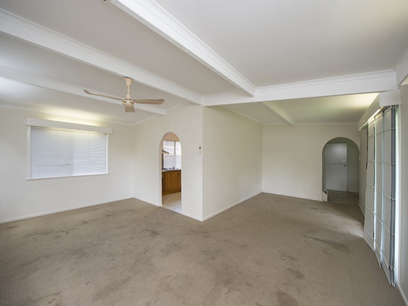 4 Lotus Street, Sun Valley QLD 4680