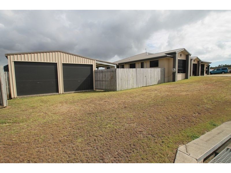 1 Eyre Court, Glen Eden QLD 4680