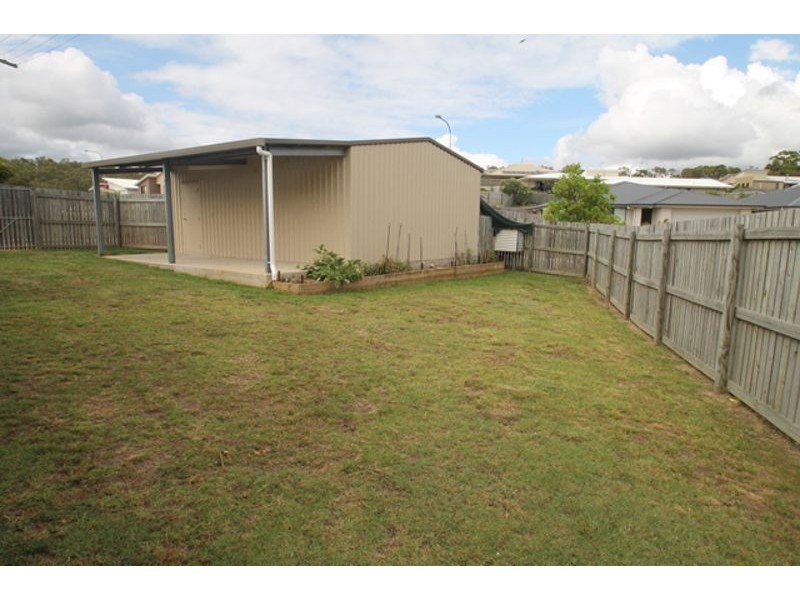 1 Eyre Court, Glen Eden QLD 4680