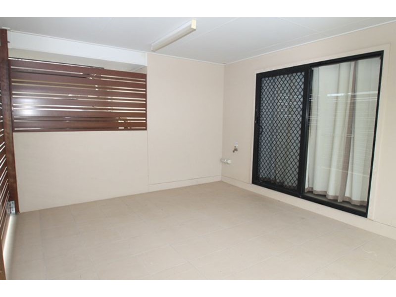 1 Eyre Court, Glen Eden QLD 4680