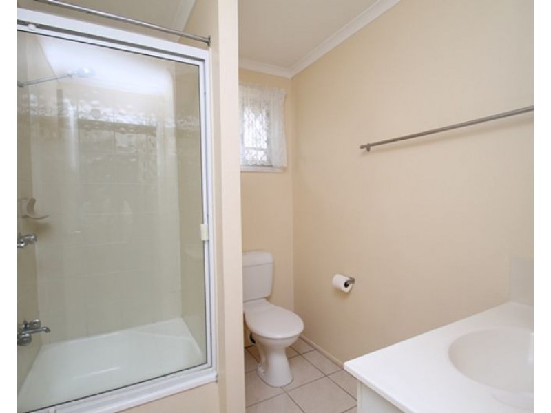 2/105 Auckland Street, Gladstone QLD 4680