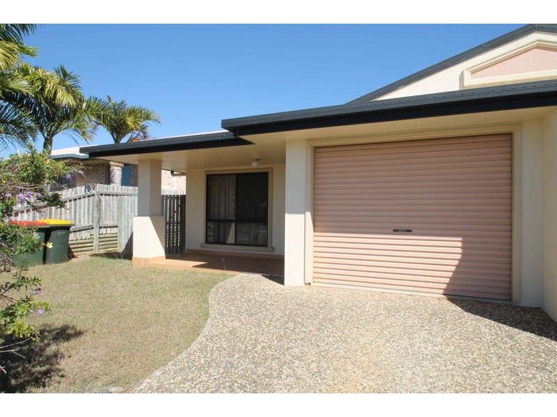 1/12 Calman Street, Clinton QLD 4680