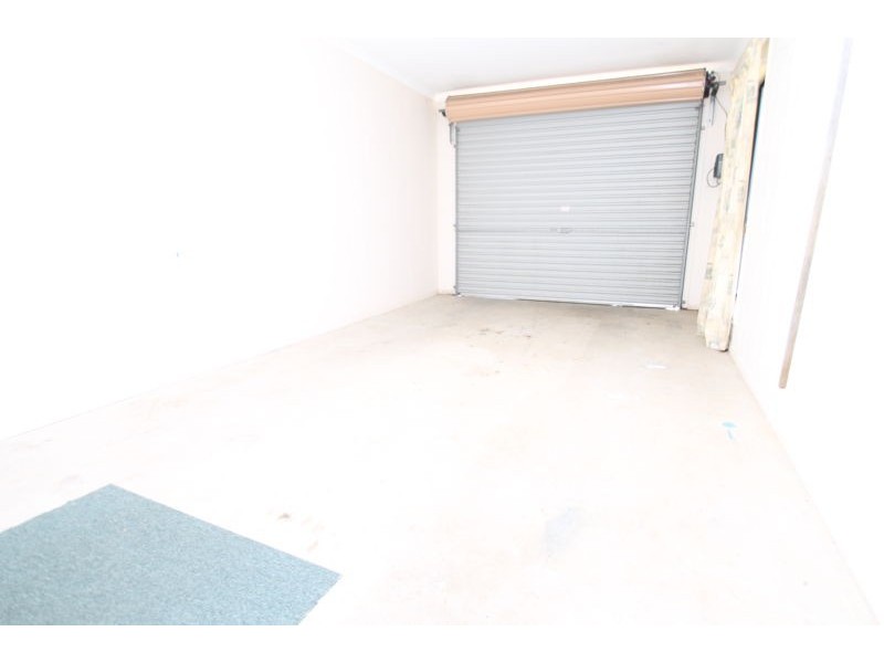 1/12 Calman Street, Clinton QLD 4680