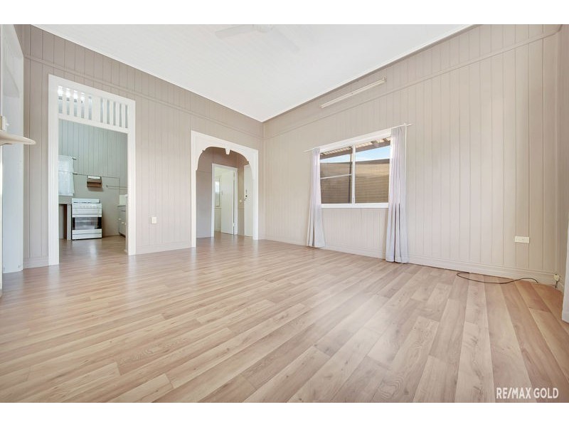39 Barney Street, Barney Point QLD 4680