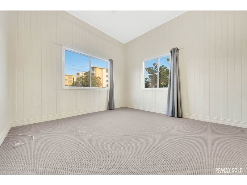 39 Barney Street, Barney Point QLD 4680