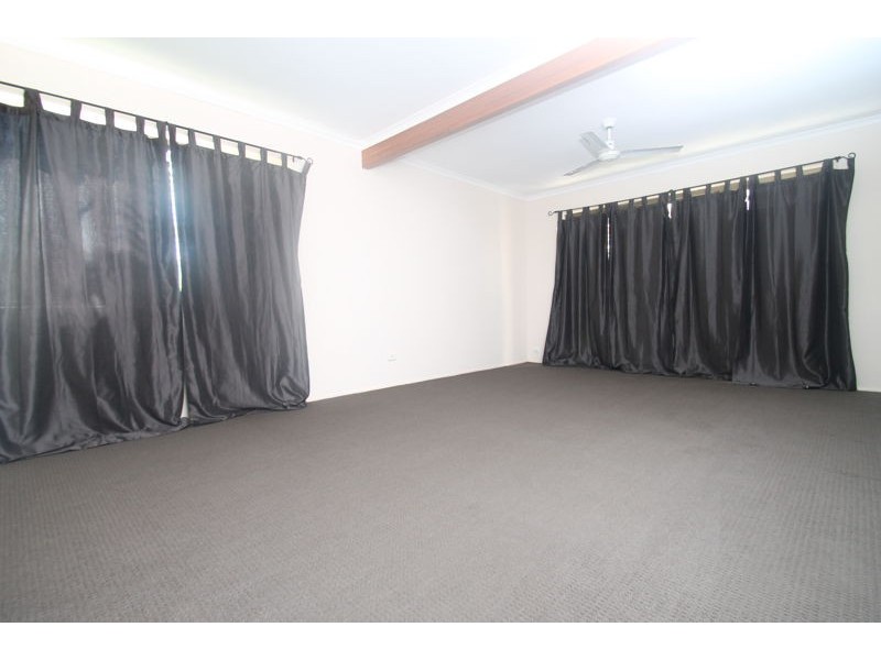 10/15 Roberts Street, South Gladstone QLD 4680