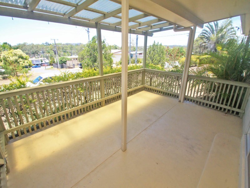 15 Hansen Crescent, Clinton QLD 4680