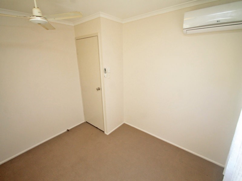 15 Hansen Crescent, Clinton QLD 4680