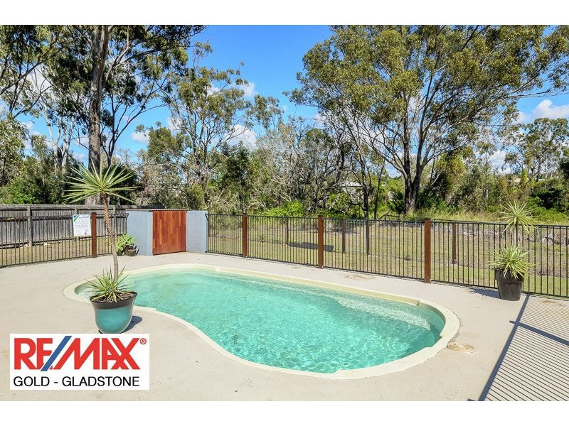 40 Dean Street, Glen Eden QLD 4680