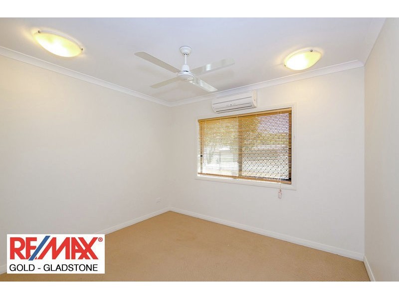 40 Dean Street, Glen Eden QLD 4680