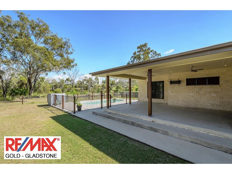 40 Dean Street, Glen Eden QLD 4680