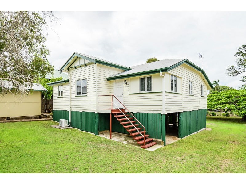 6 White Street, West Gladstone QLD 4680