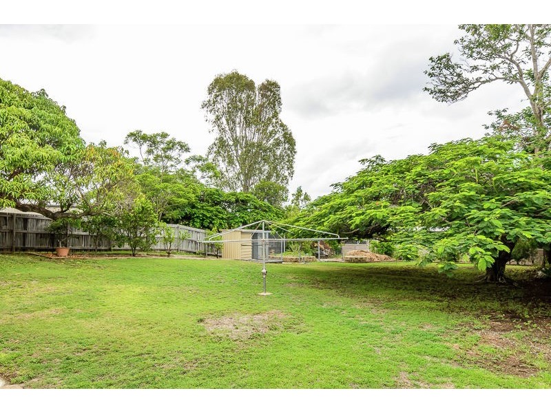 6 White Street, West Gladstone QLD 4680