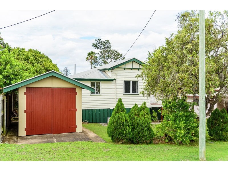 6 White Street, West Gladstone QLD 4680