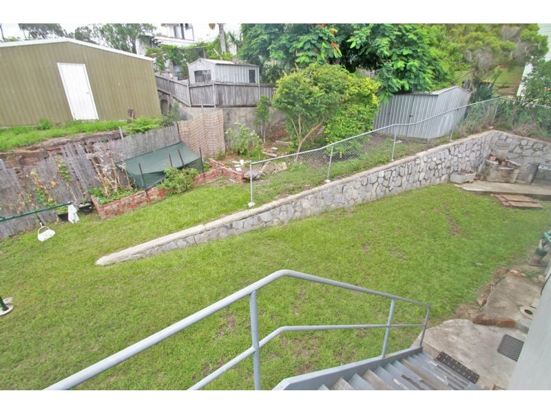 8 Oregon Court, New Auckland QLD 4680